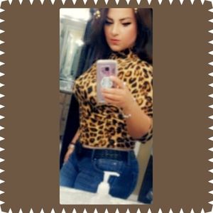 Meet your Posher, Marlen